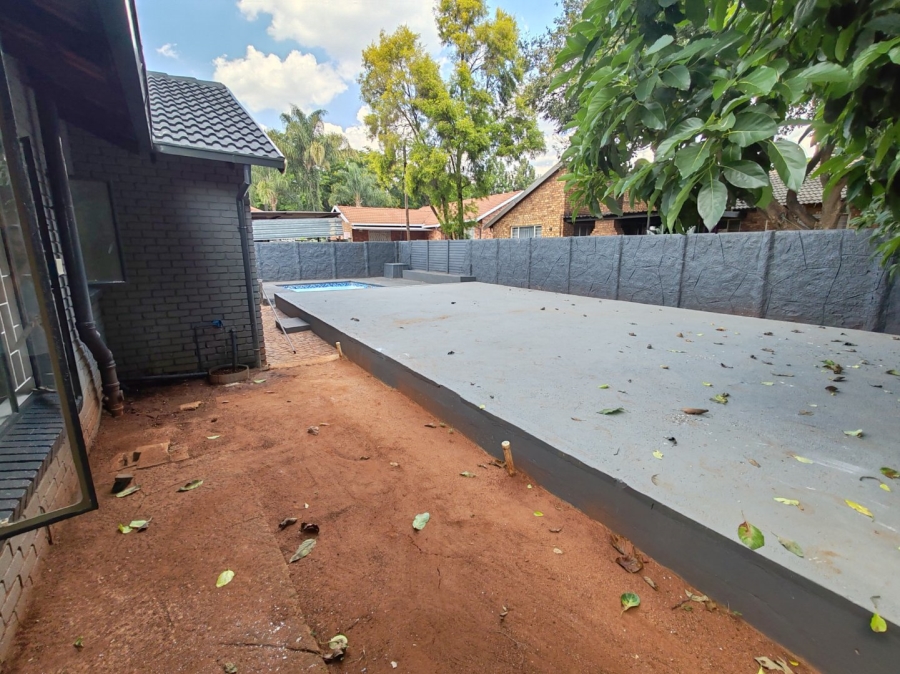 3 Bedroom Property for Sale in Doornpoort Gauteng