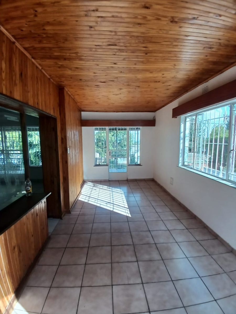 To Let 3 Bedroom Property for Rent in Kibler Park Gauteng