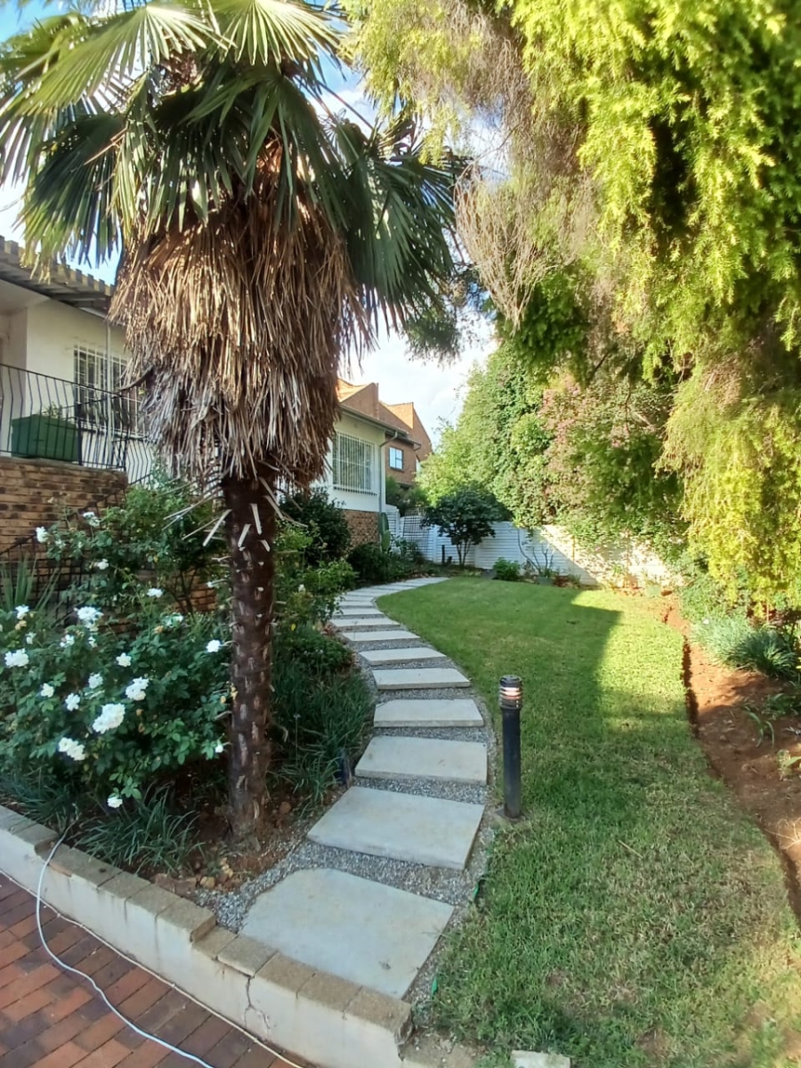 To Let 3 Bedroom Property for Rent in Kibler Park Gauteng