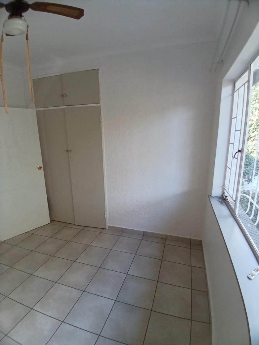 To Let 3 Bedroom Property for Rent in Kibler Park Gauteng