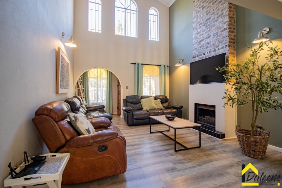 4 Bedroom Property for Sale in Ravenswood Gauteng