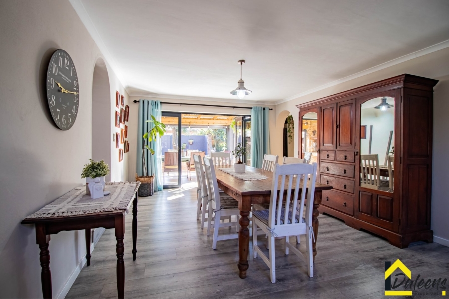 4 Bedroom Property for Sale in Ravenswood Gauteng