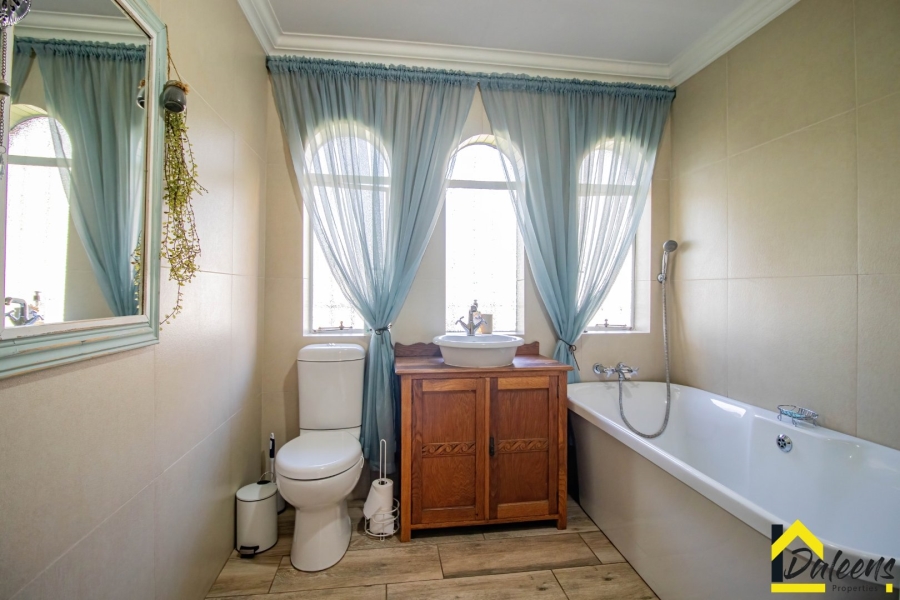 4 Bedroom Property for Sale in Ravenswood Gauteng