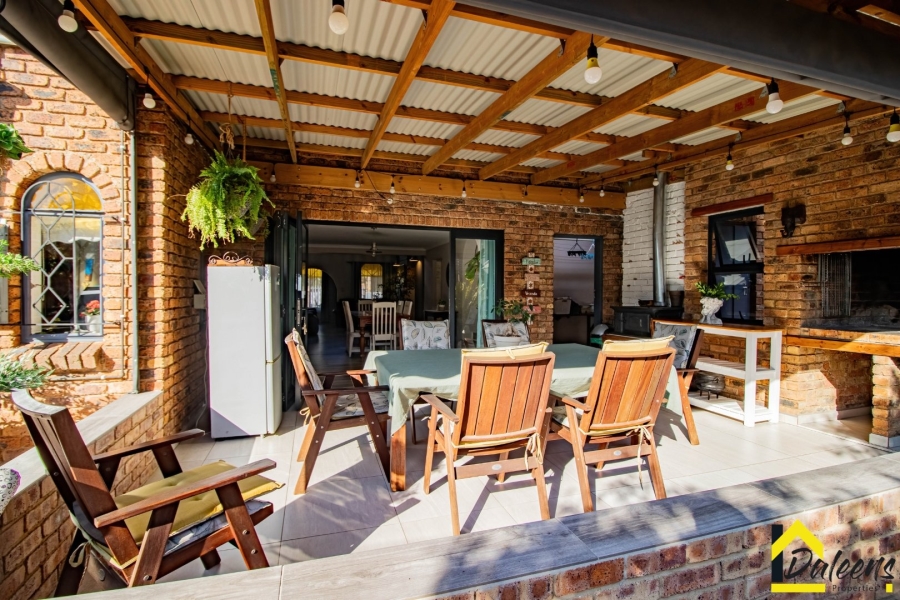 4 Bedroom Property for Sale in Ravenswood Gauteng
