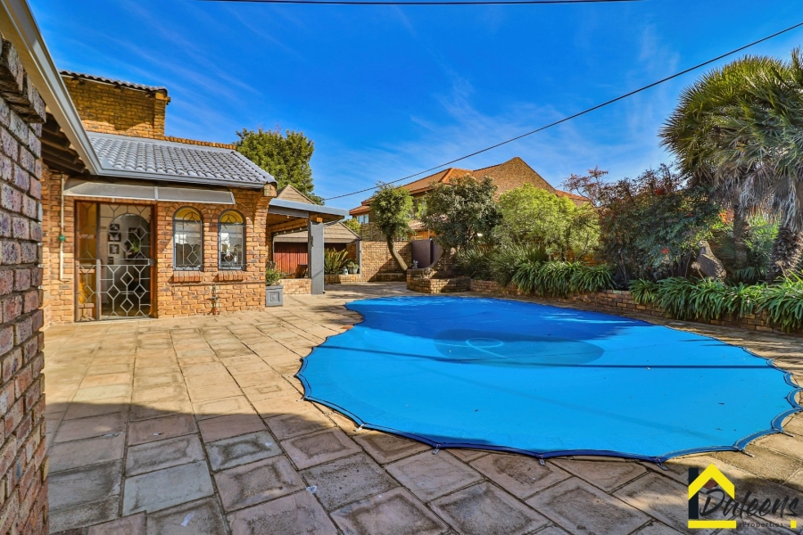 4 Bedroom Property for Sale in Ravenswood Gauteng