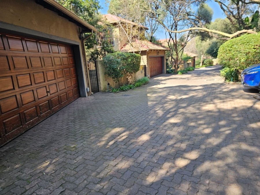 3 Bedroom Property for Sale in Olivedale Gauteng