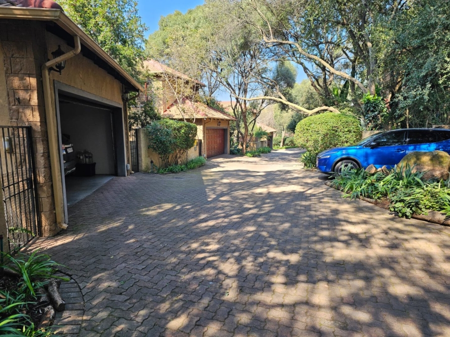 3 Bedroom Property for Sale in Olivedale Gauteng