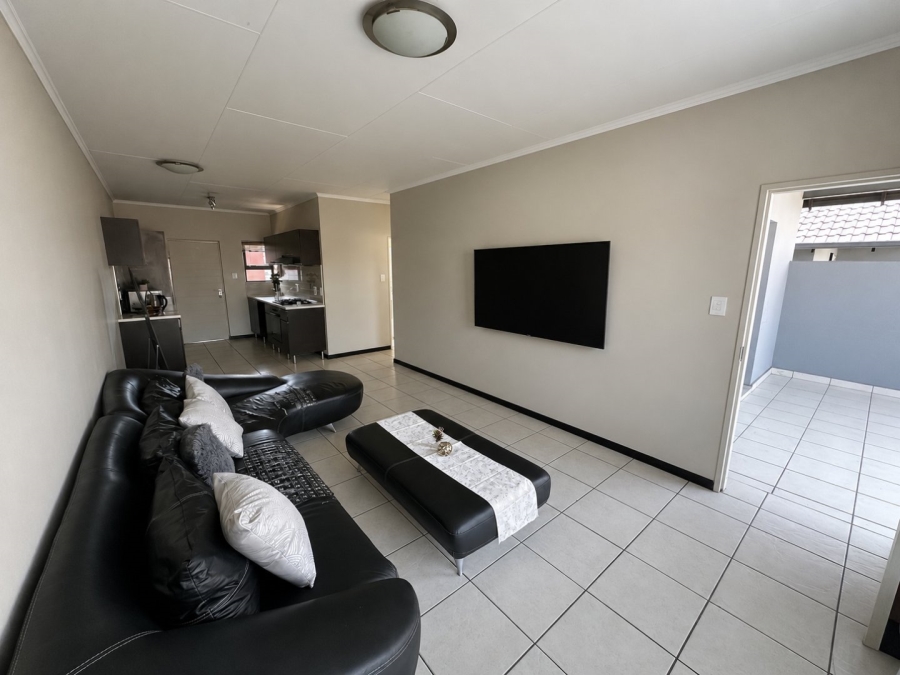 2 Bedroom Property for Sale in Gleneagles Gauteng