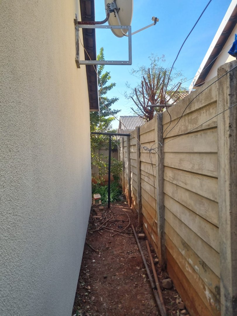  Bedroom Property for Sale in Sky City Gauteng
