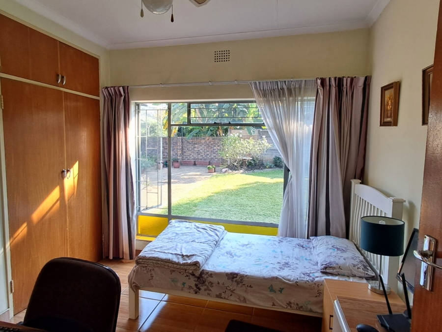 3 Bedroom Property for Sale in Mountain View Gauteng