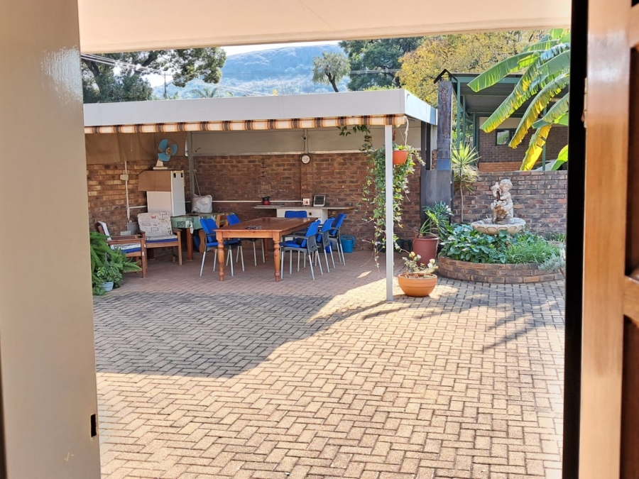 3 Bedroom Property for Sale in Mountain View Gauteng