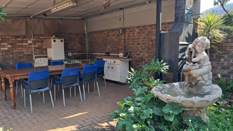 3 Bedroom Property for Sale in Mountain View Gauteng