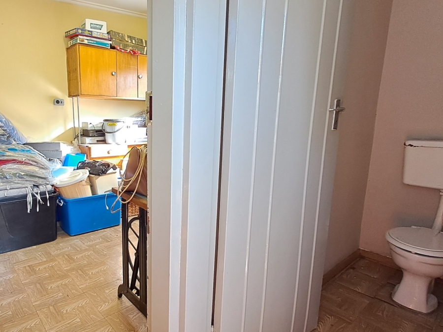 3 Bedroom Property for Sale in Mountain View Gauteng
