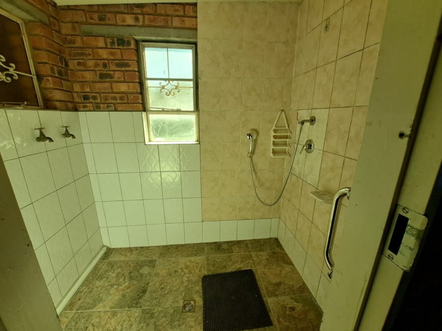 7 Bedroom Property for Sale in Sub-Nigel Gauteng