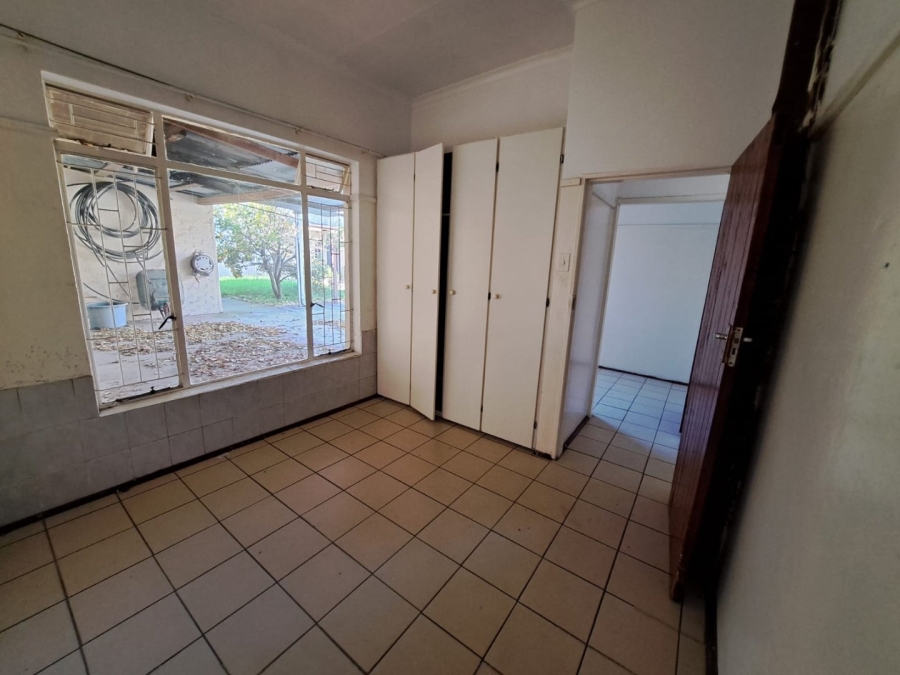 7 Bedroom Property for Sale in Sub-Nigel Gauteng