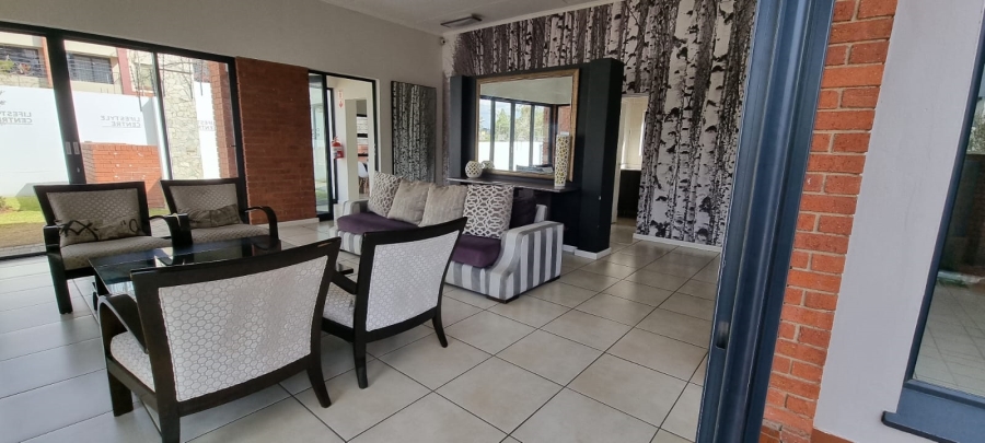 2 Bedroom Property for Sale in Oakdene Gauteng