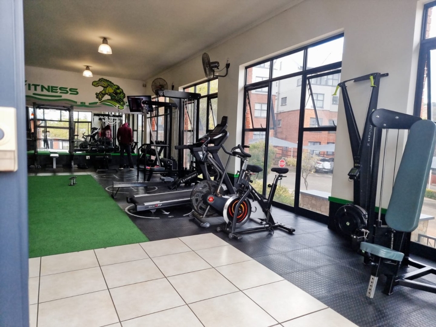 2 Bedroom Property for Sale in Oakdene Gauteng