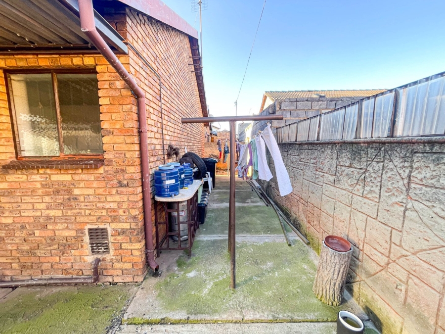 3 Bedroom Property for Sale in Kagiso Gauteng