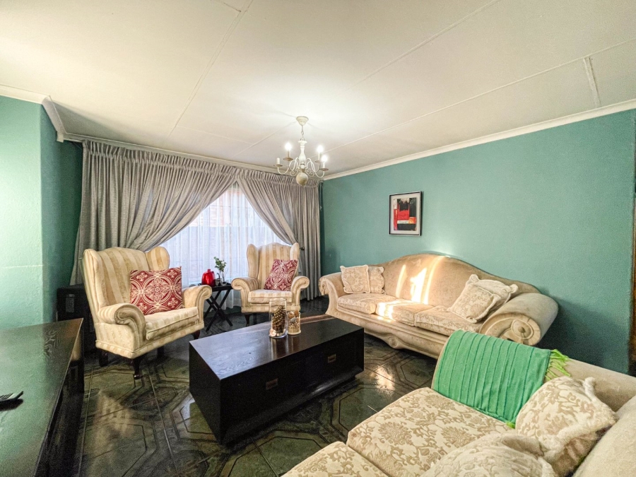 3 Bedroom Property for Sale in Kagiso Gauteng