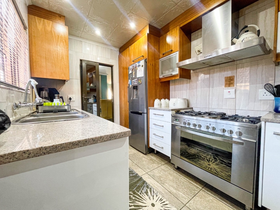 3 Bedroom Property for Sale in Kagiso Gauteng