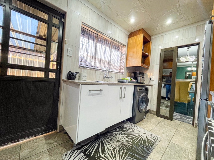 3 Bedroom Property for Sale in Kagiso Gauteng