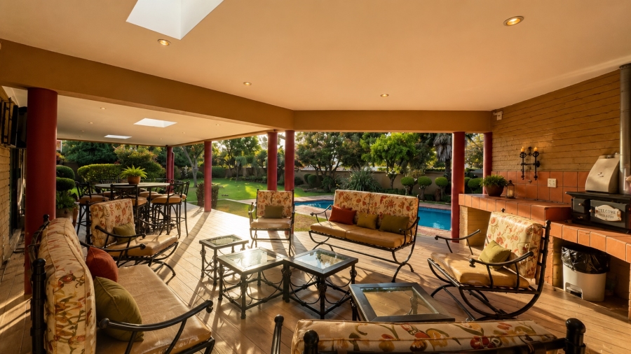 4 Bedroom Property for Sale in Vanderbijlpark SW 5 Gauteng