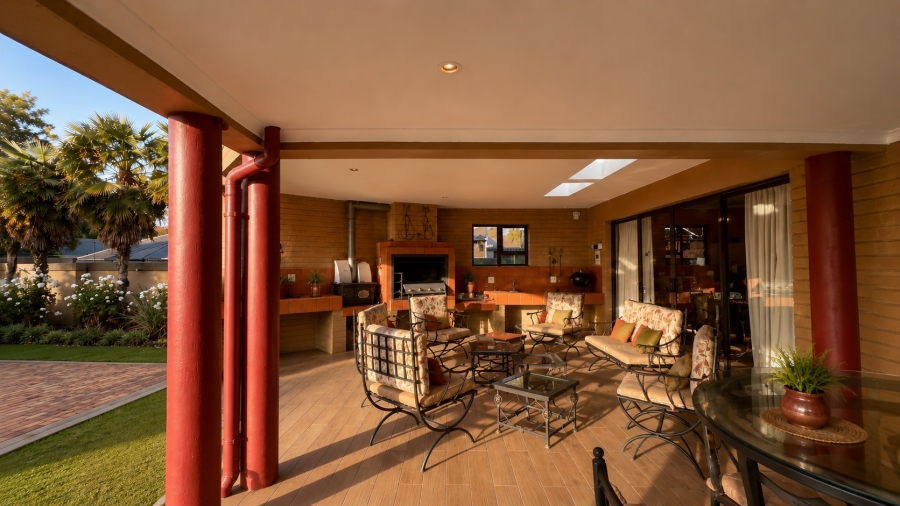 4 Bedroom Property for Sale in Vanderbijlpark SW 5 Gauteng