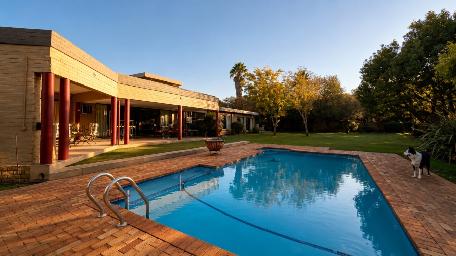 4 Bedroom Property for Sale in Vanderbijlpark SW 5 Gauteng