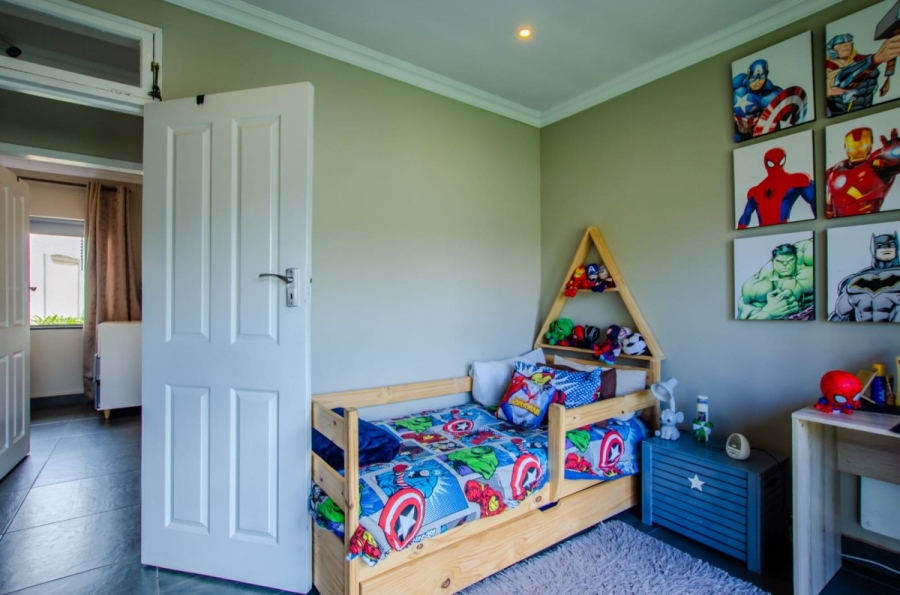 4 Bedroom Property for Sale in Buurendal Gauteng