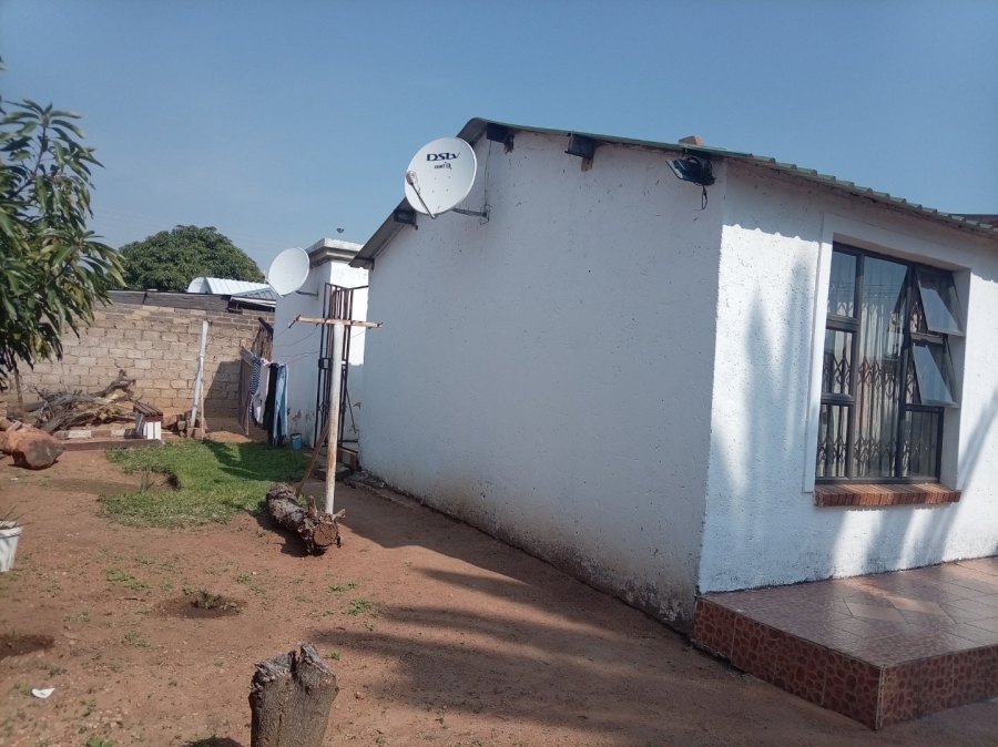 3 Bedroom Property for Sale in Soshanguve G Gauteng