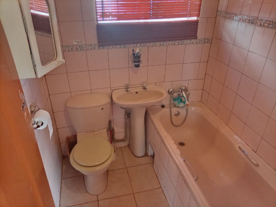 3 Bedroom Property for Sale in Soshanguve G Gauteng