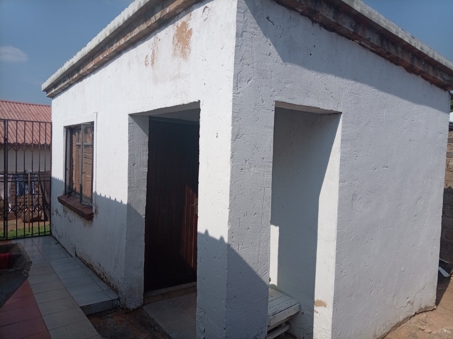 3 Bedroom Property for Sale in Soshanguve G Gauteng