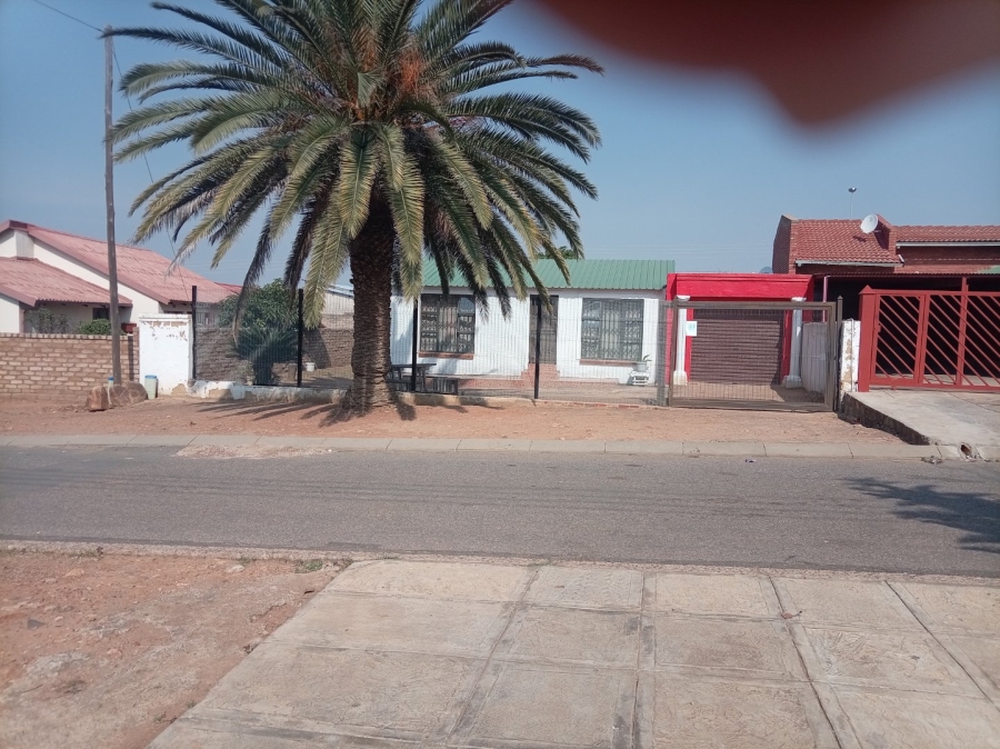 3 Bedroom Property for Sale in Soshanguve G Gauteng