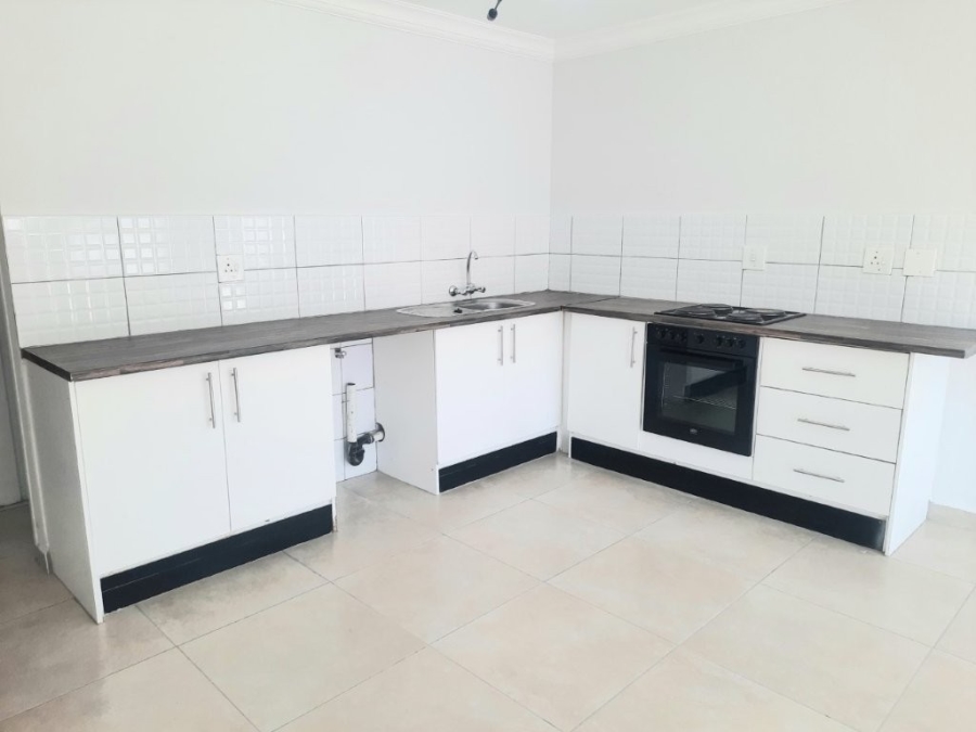 2 Bedroom Property for Sale in Weltevreden Park Gauteng