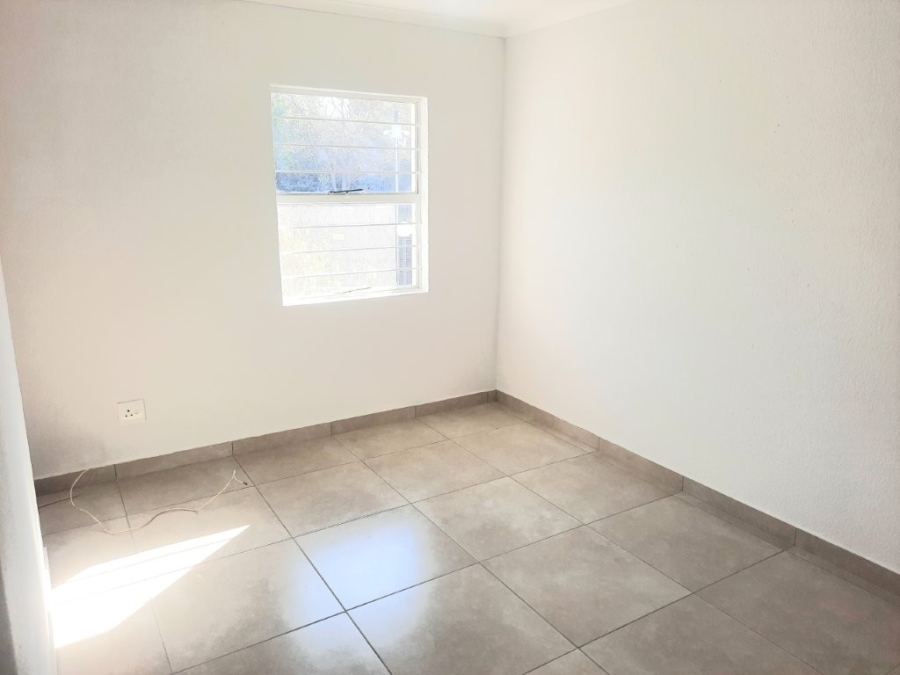 2 Bedroom Property for Sale in Weltevreden Park Gauteng