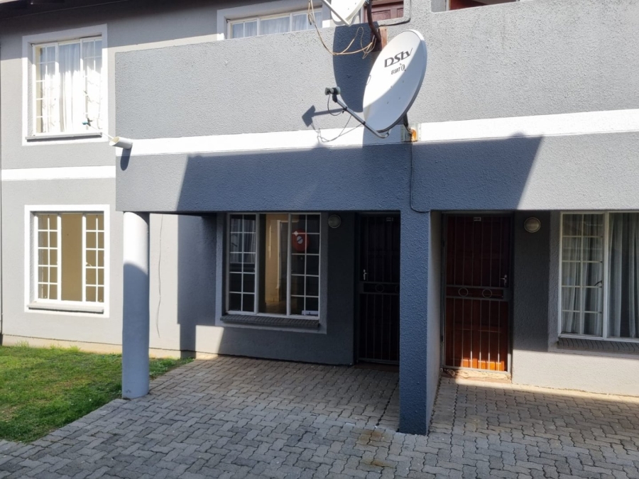 2 Bedroom Property for Sale in Comet Gauteng