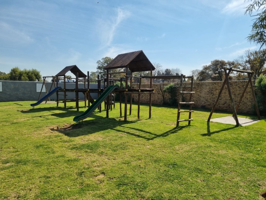 2 Bedroom Property for Sale in Comet Gauteng