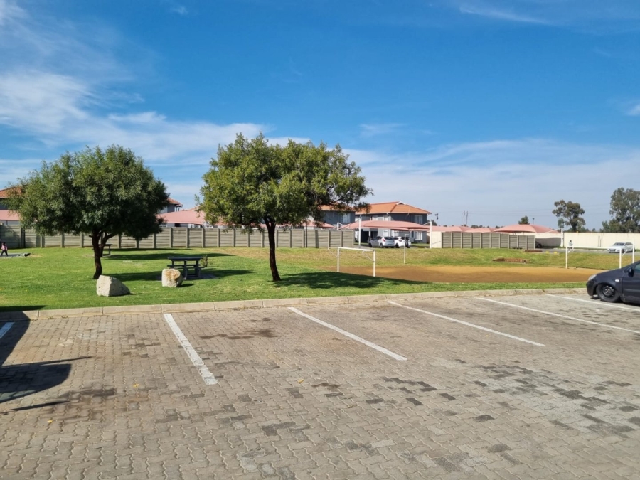 2 Bedroom Property for Sale in Comet Gauteng