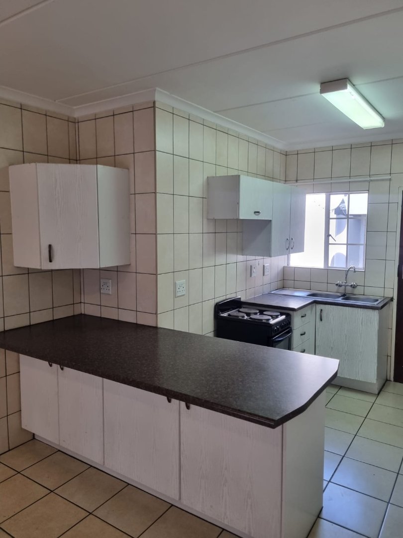 2 Bedroom Property for Sale in Comet Gauteng