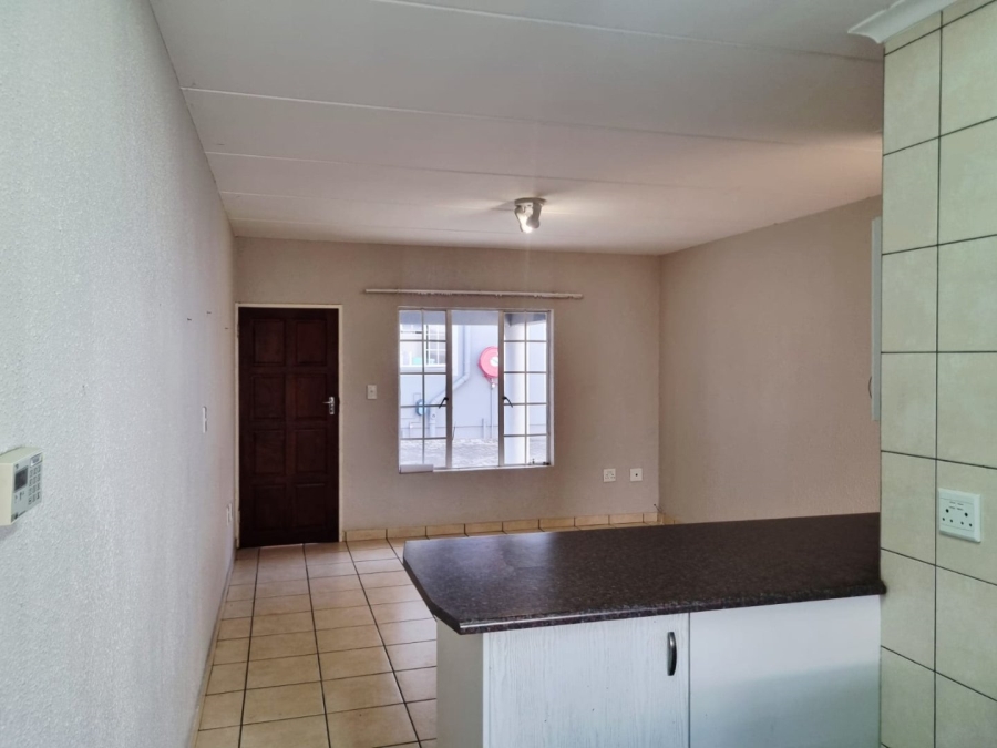 2 Bedroom Property for Sale in Comet Gauteng