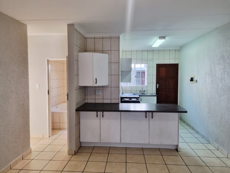 2 Bedroom Property for Sale in Comet Gauteng