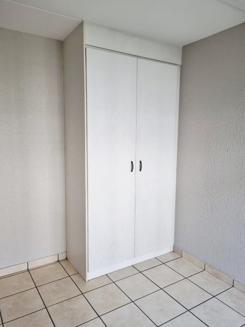 2 Bedroom Property for Sale in Comet Gauteng