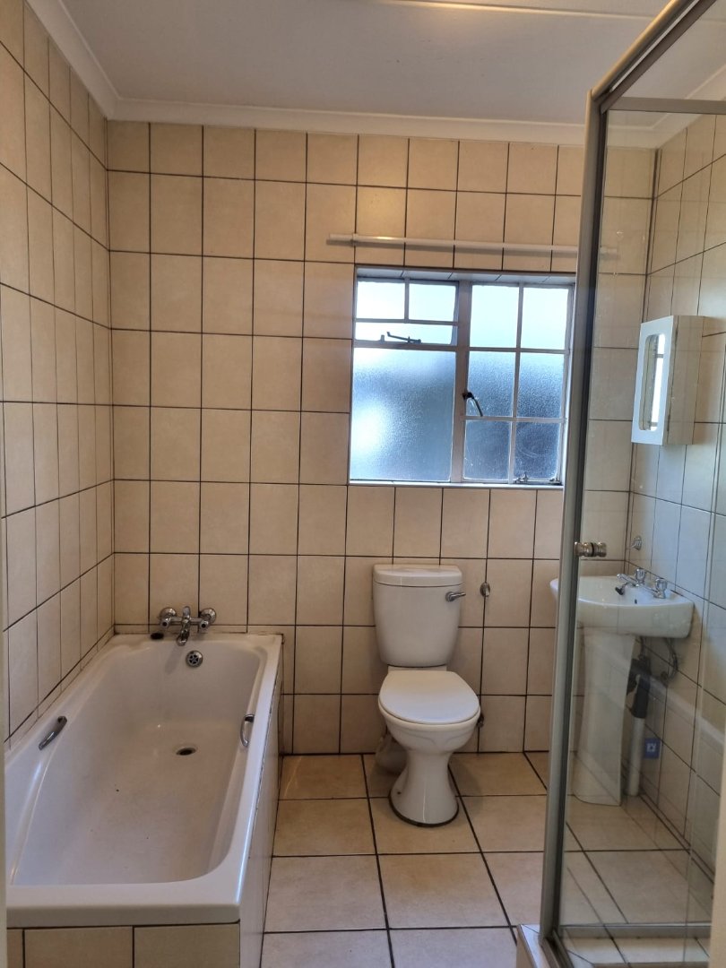 2 Bedroom Property for Sale in Comet Gauteng