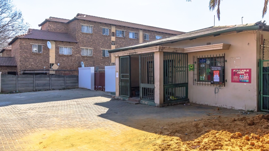 1 Bedroom Property for Sale in Kempton Park Ext 1 Gauteng