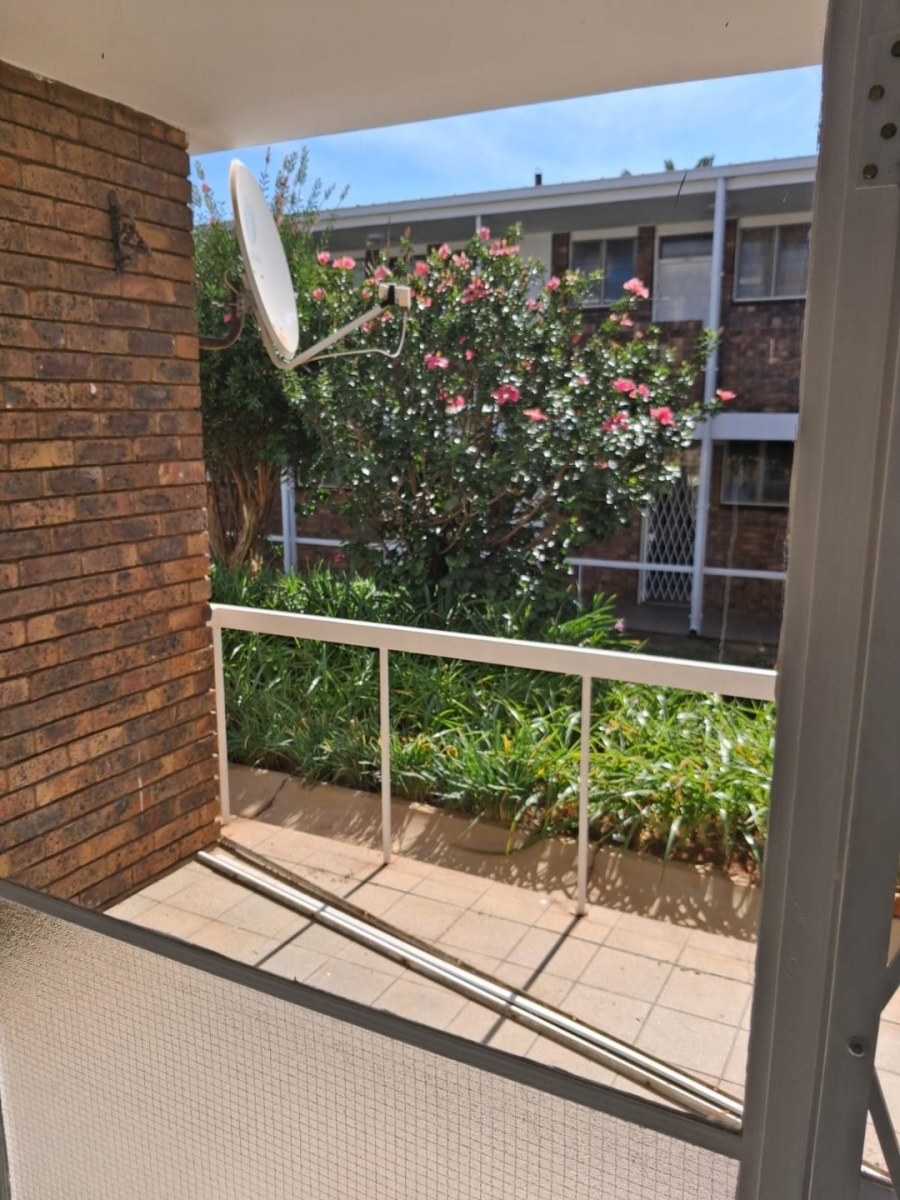 To Let  Bedroom Property for Rent in Albertville Gauteng