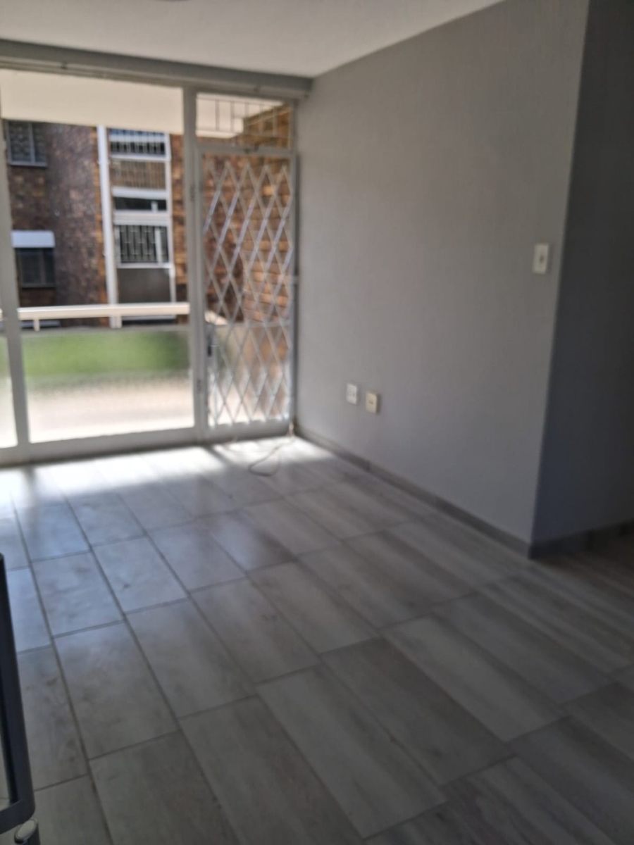 To Let  Bedroom Property for Rent in Albertville Gauteng