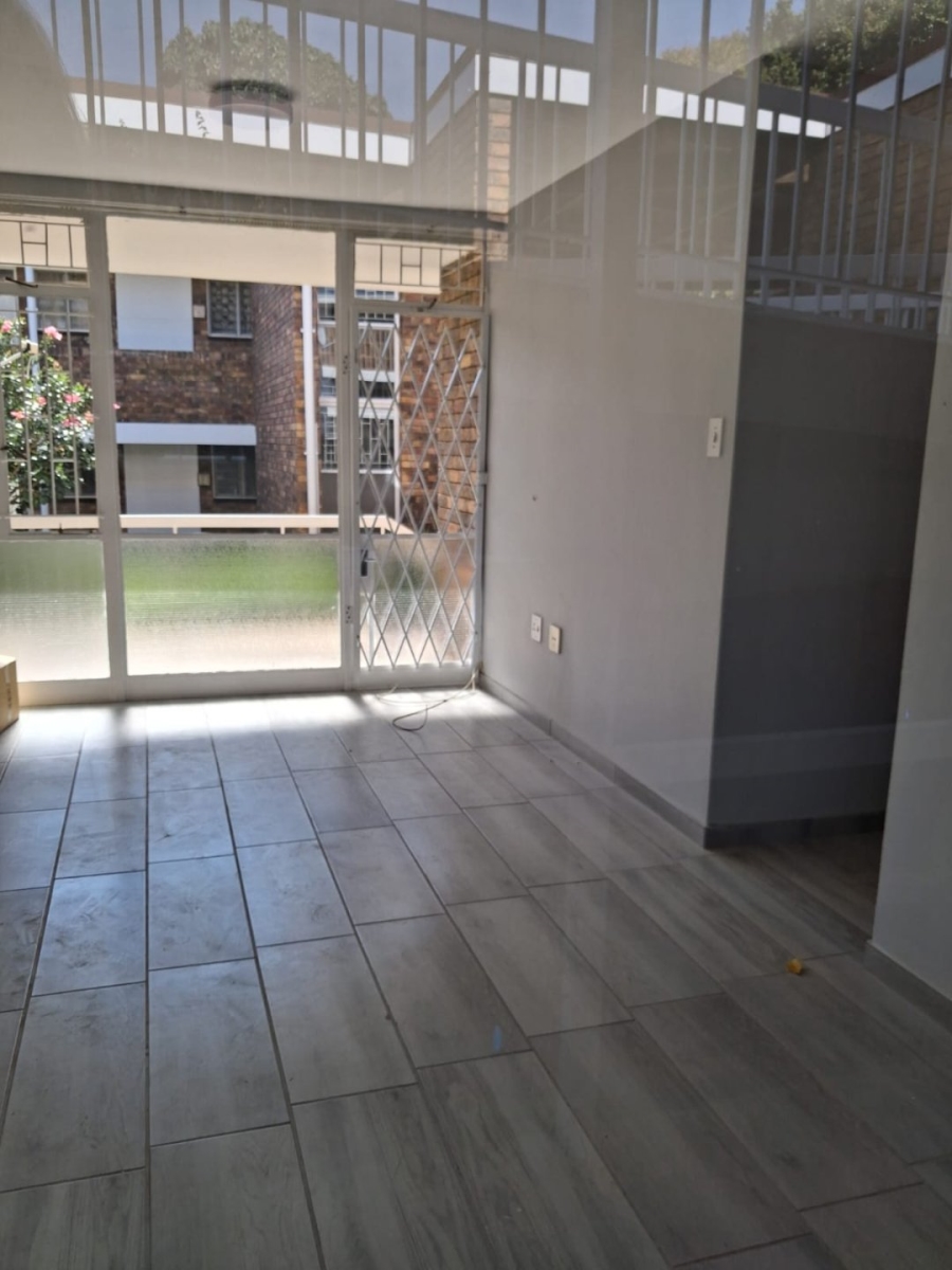 To Let  Bedroom Property for Rent in Albertville Gauteng