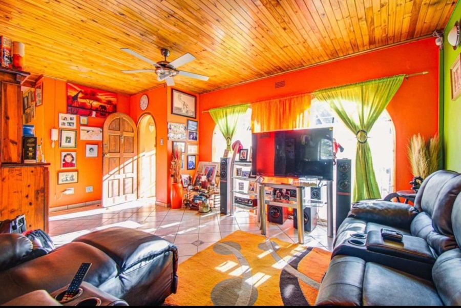Commercial Property for Sale in Bredell Gauteng