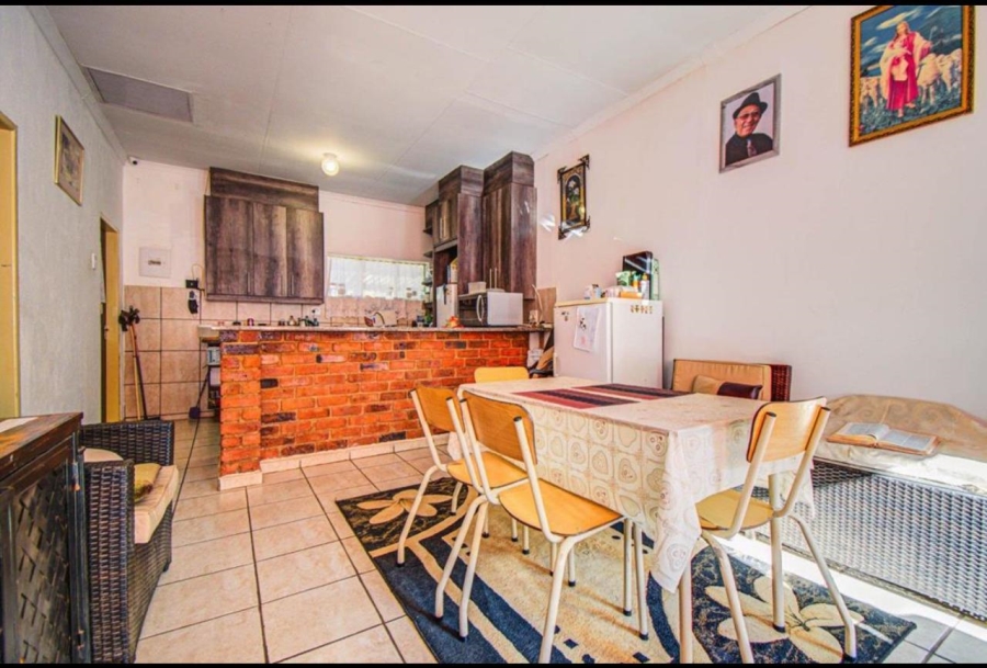 Commercial Property for Sale in Bredell Gauteng
