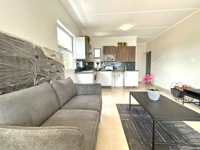 1 Bedroom Property for Sale in Linbro Park Gauteng